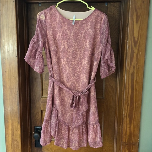 Pink Flutter Sleeve Tiered Mini Dress - Picture 1 of 4
